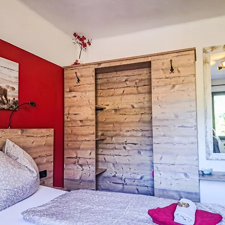 2 By Interhome * Russbach