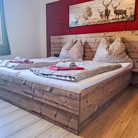 2 By Interhome